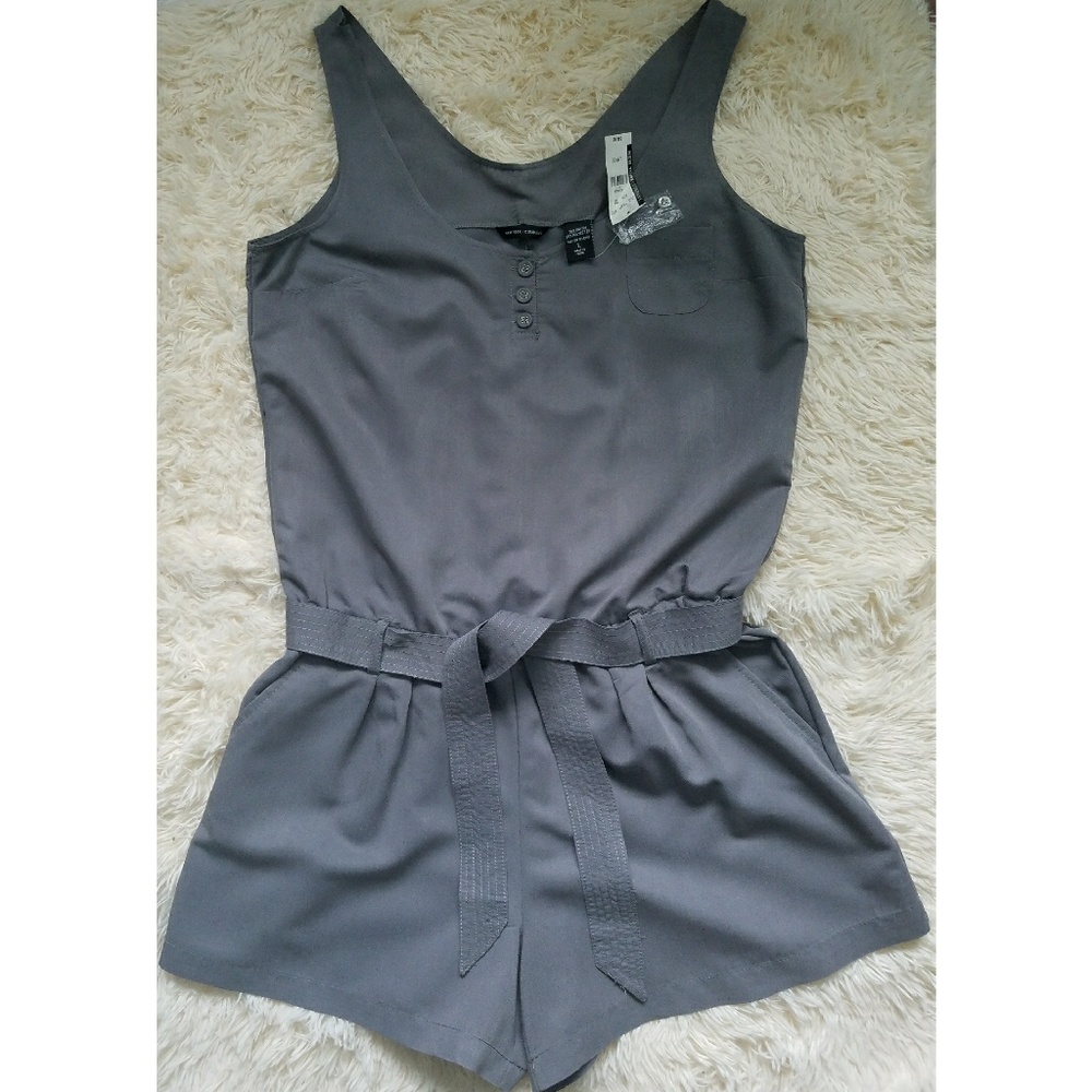 NY&Co. Romper - Picture 2 of 7